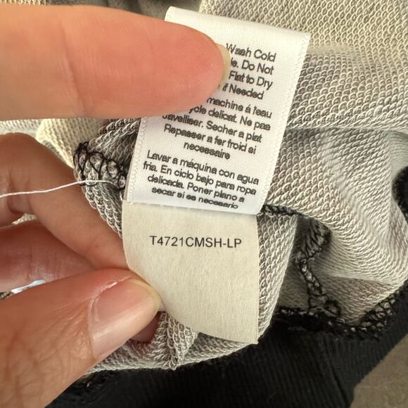 Ink Love and Peace Black White Leopard Cold Shoulder Tops NWT Size Medium - Picture 6 of 8